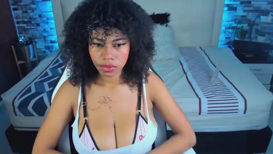 Iris_Evanss on Cam4 