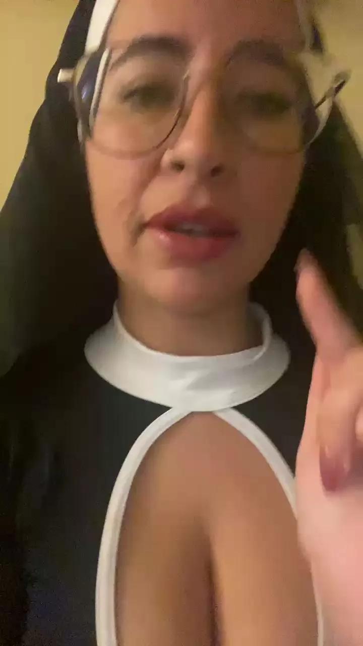 Isapekha on Cam4 