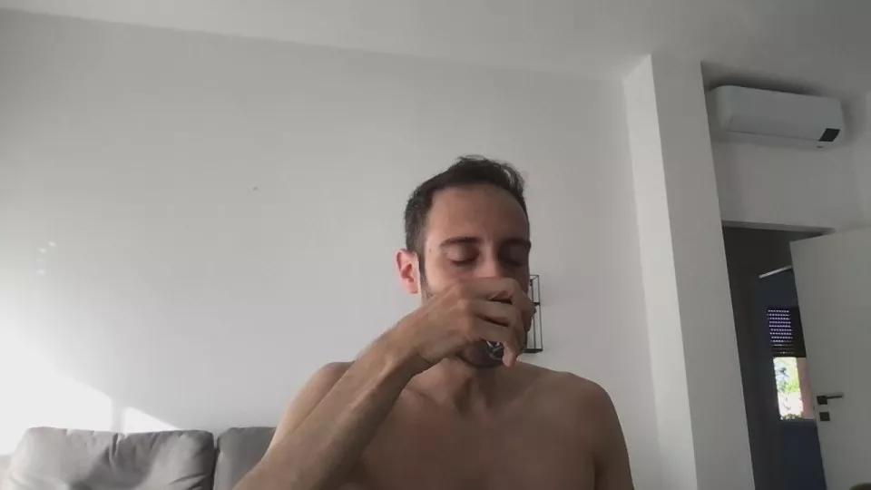 italianvirgil25 on Cam4 