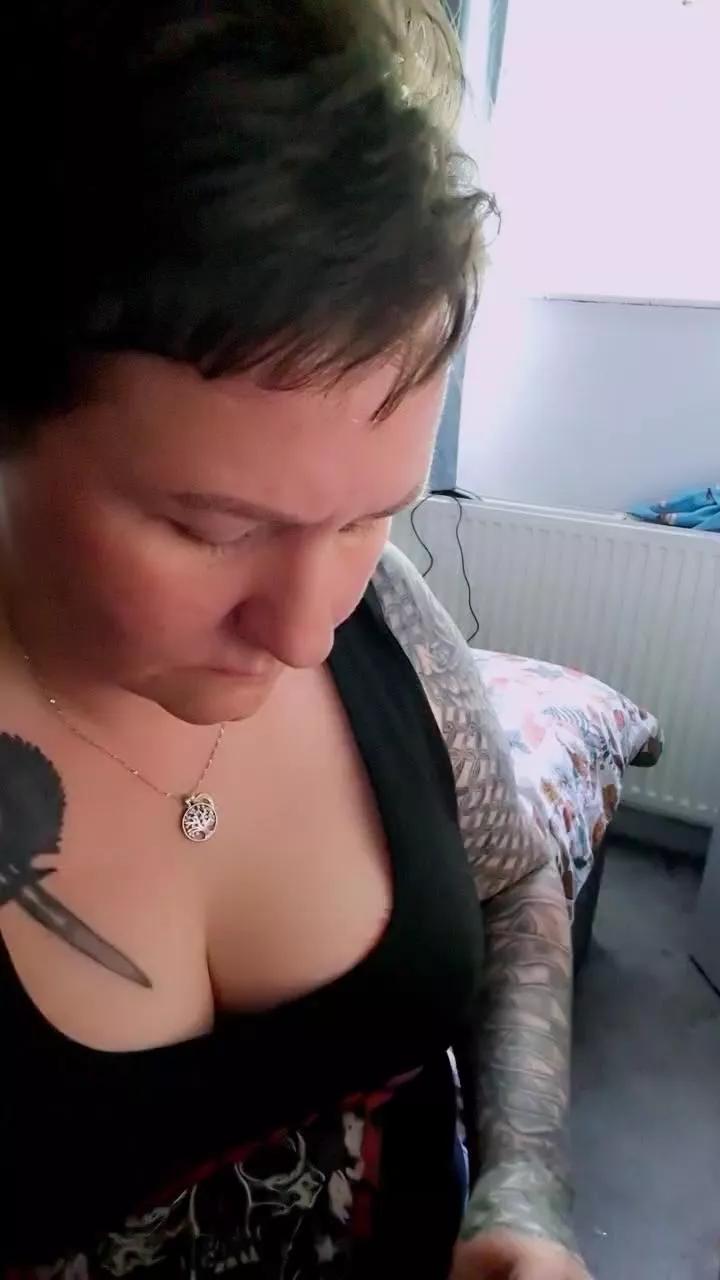 J3njen on Cam4 