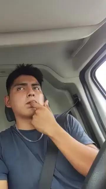 James25nava on Cam4