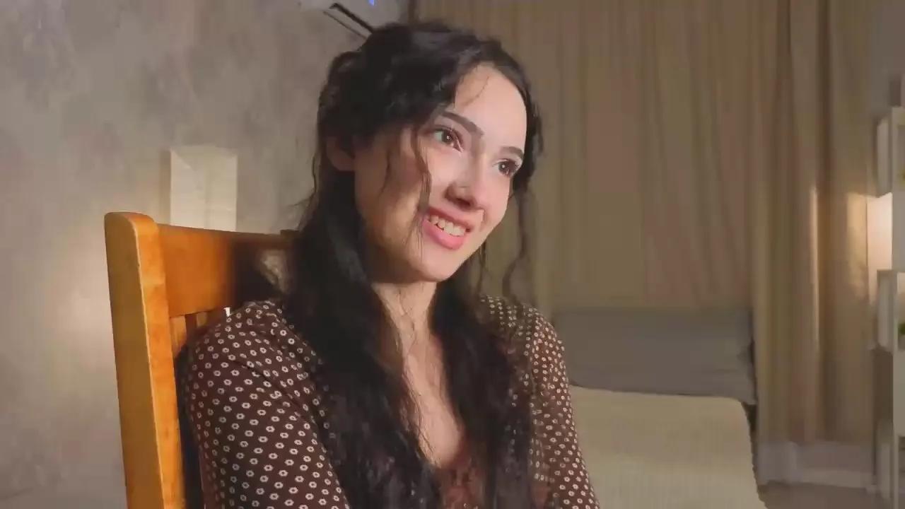 Freechat JanitaYessios on Cam4