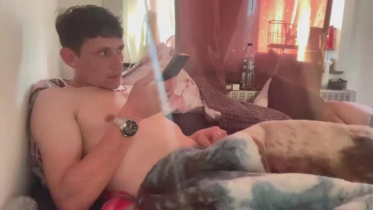 Offline jhuppertz242 on Cam4