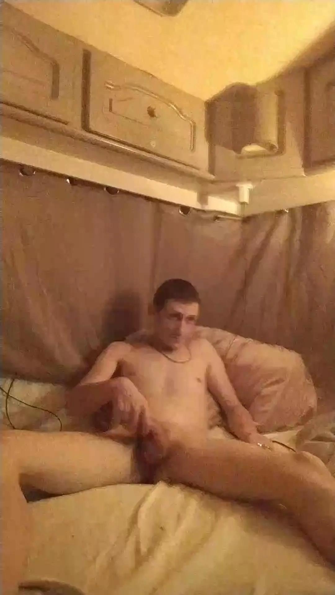 Offline jhuppertz242 on Cam4