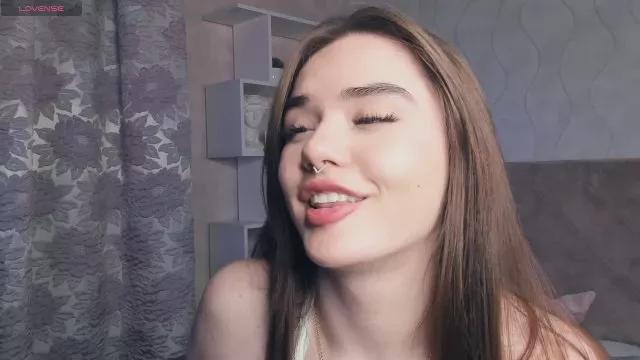 Jinny_garland on Cam4 