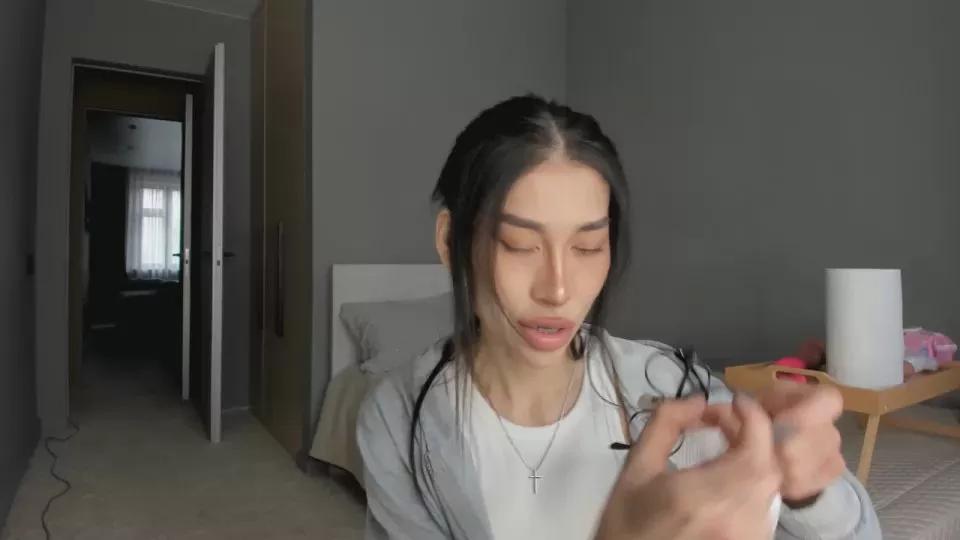 Jinny_gold on Cam4 
