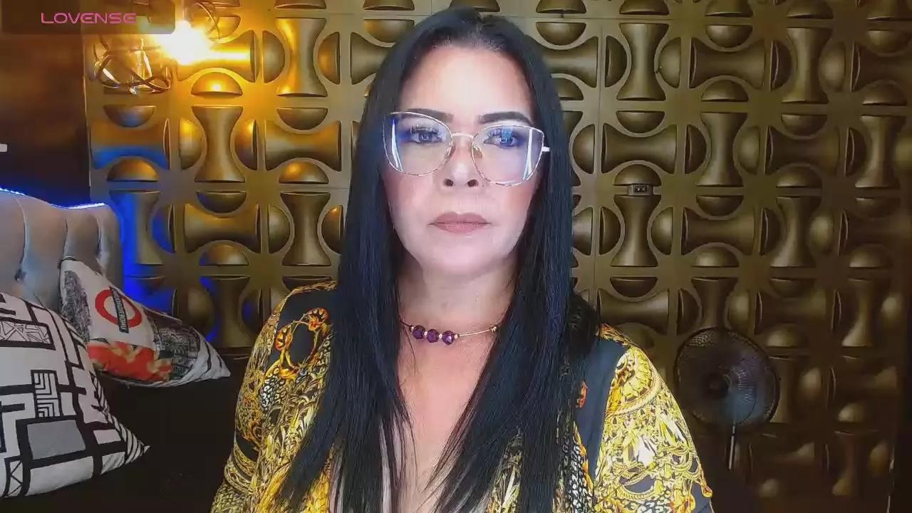 josephin_miller on Cam4 