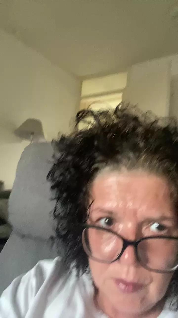 juicsoftpeach on Cam4 