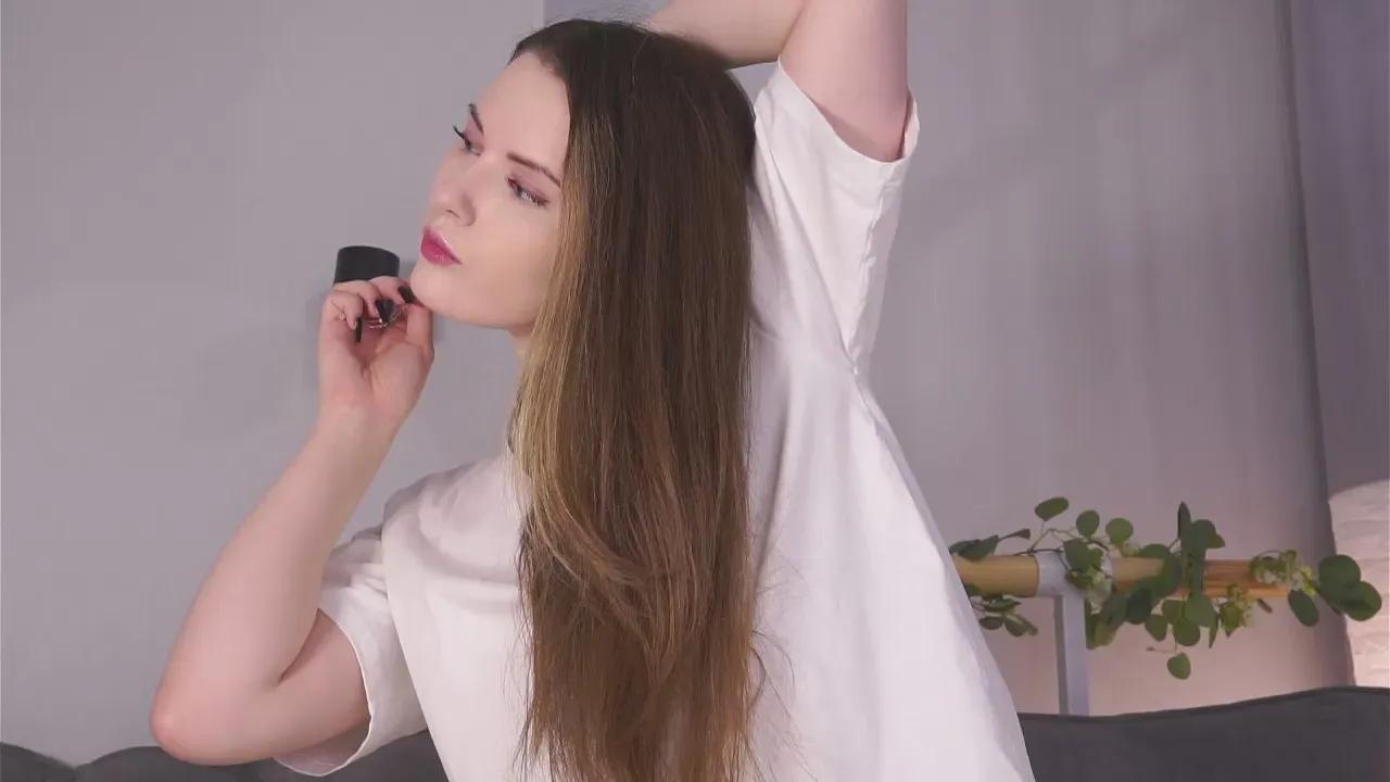 Offline JulianaHammond on Cam4