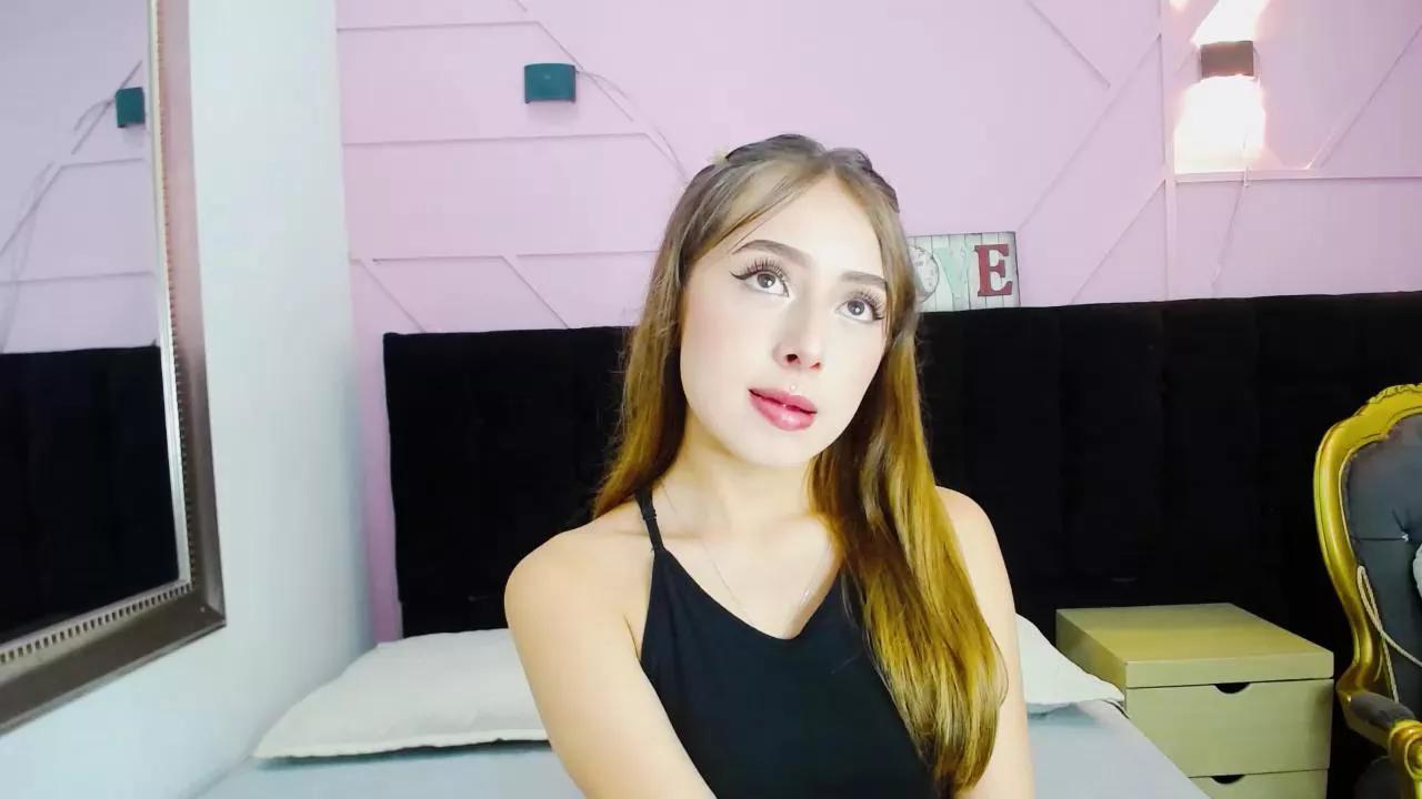 JuliettaFoxx on Cam4 