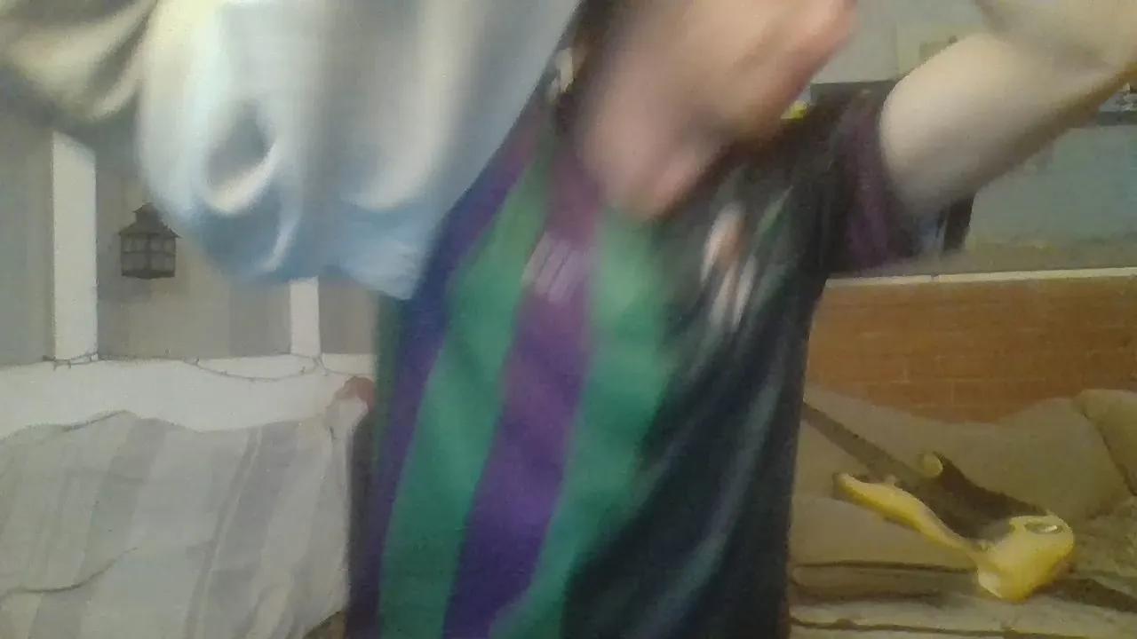 Offline julijuli123_Por on Cam4