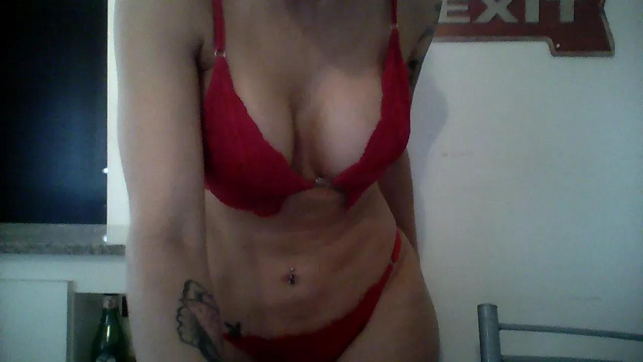 julyxxx2025 on Cam4 