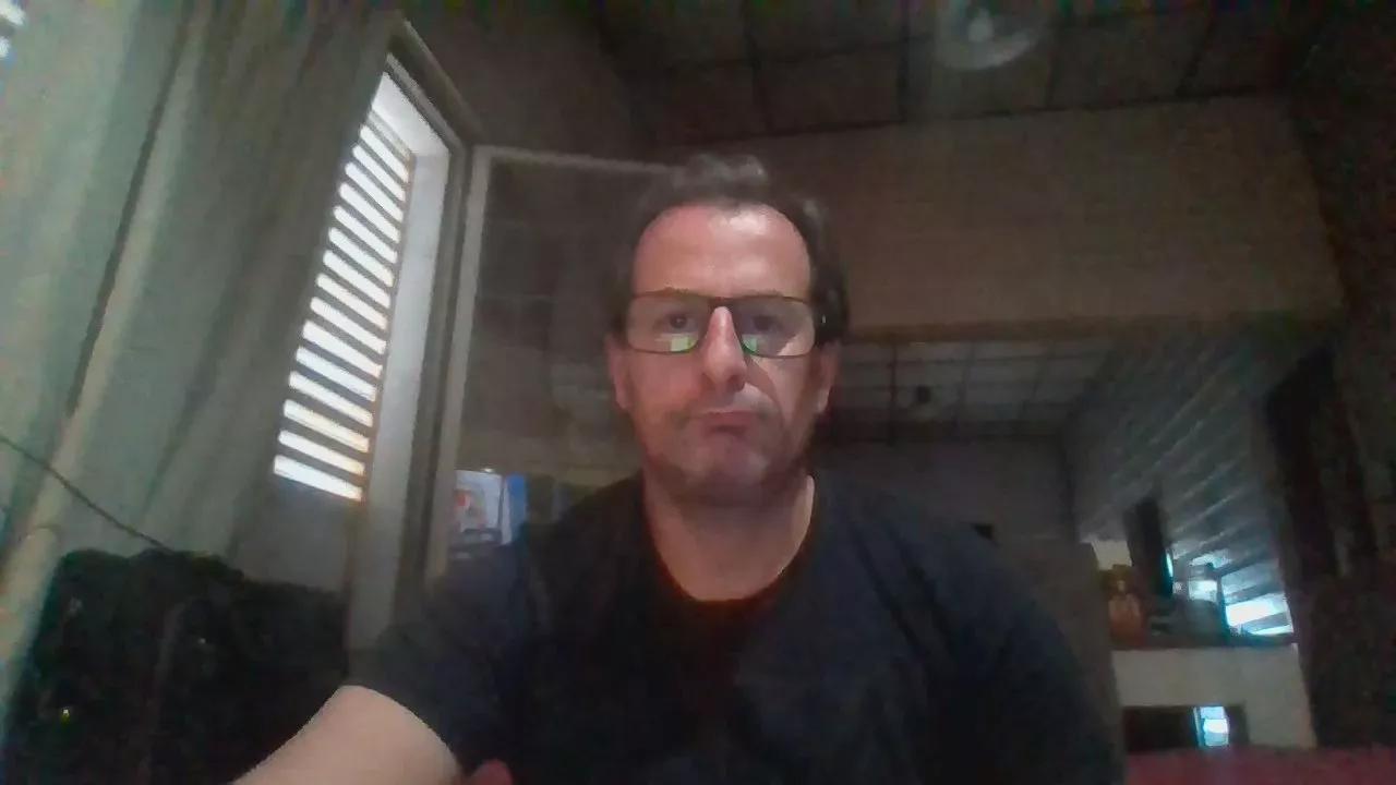 Kapyser2 on Cam4 