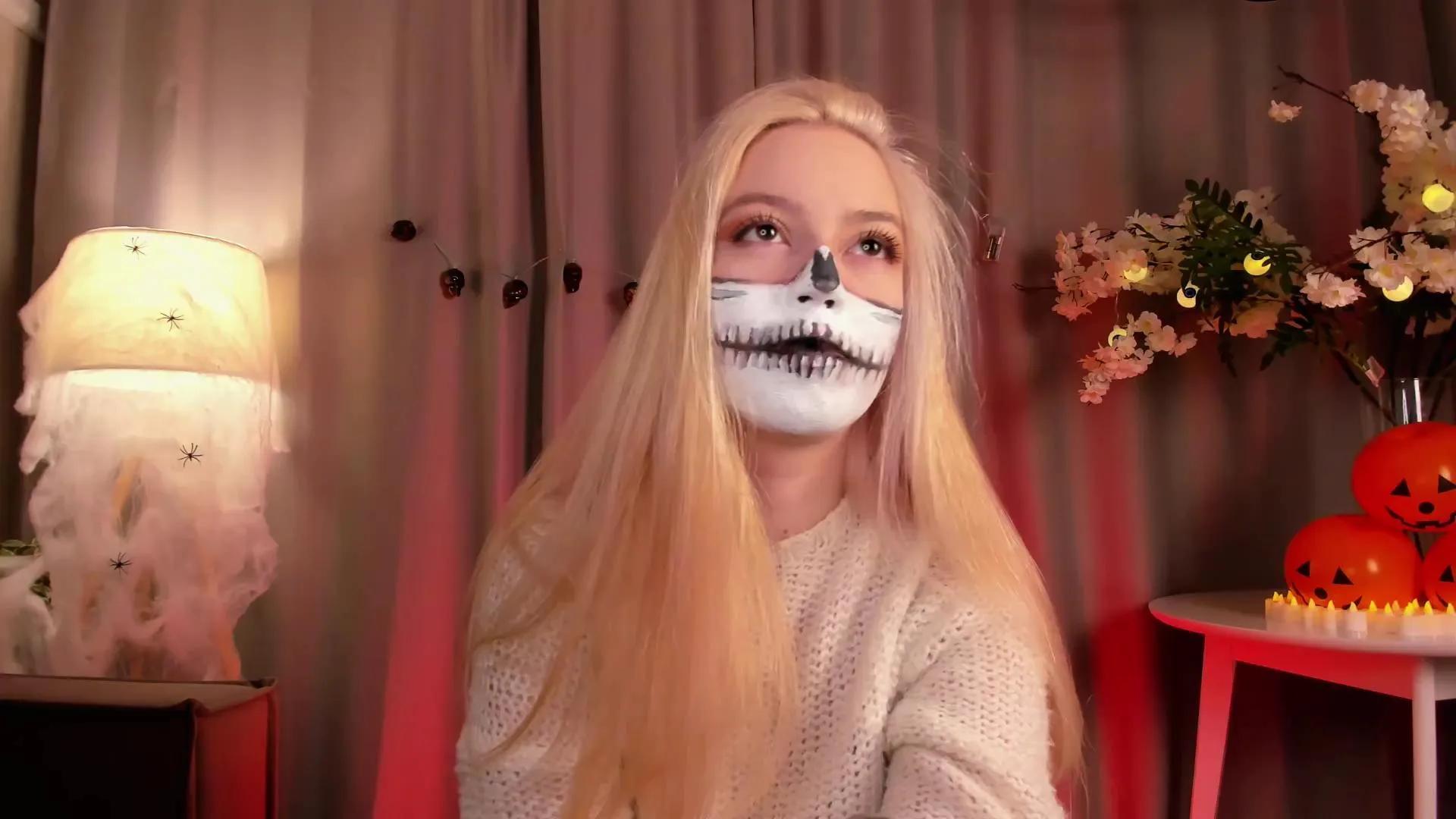 Cam4 KarenLowe is Freechat KarenLowe — Freechat on Cam4