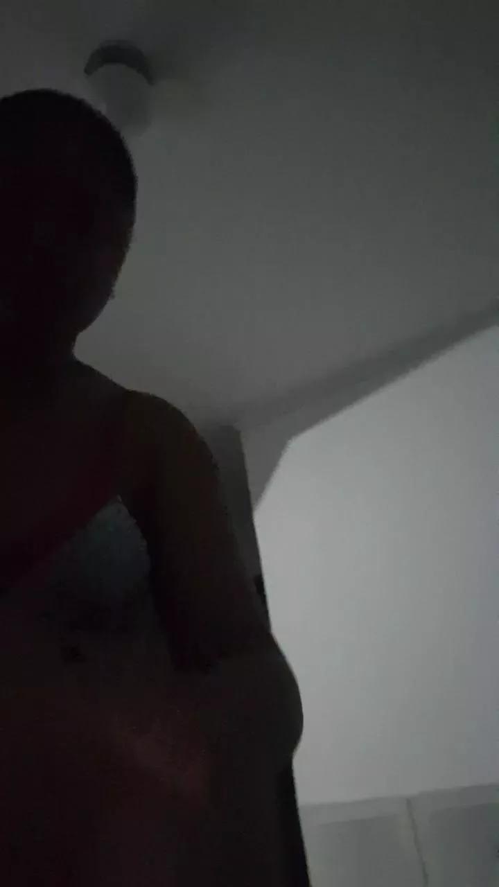 Kariny77 on Cam4 