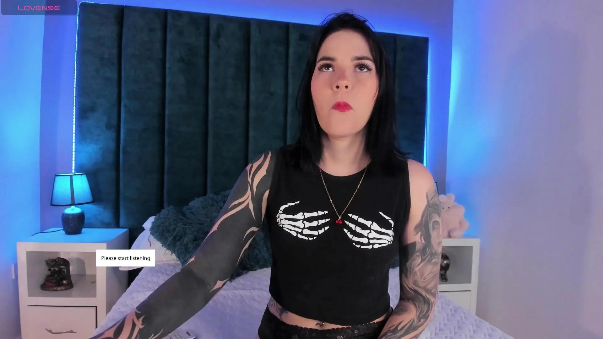 Offline Kate_Casss on Cam4