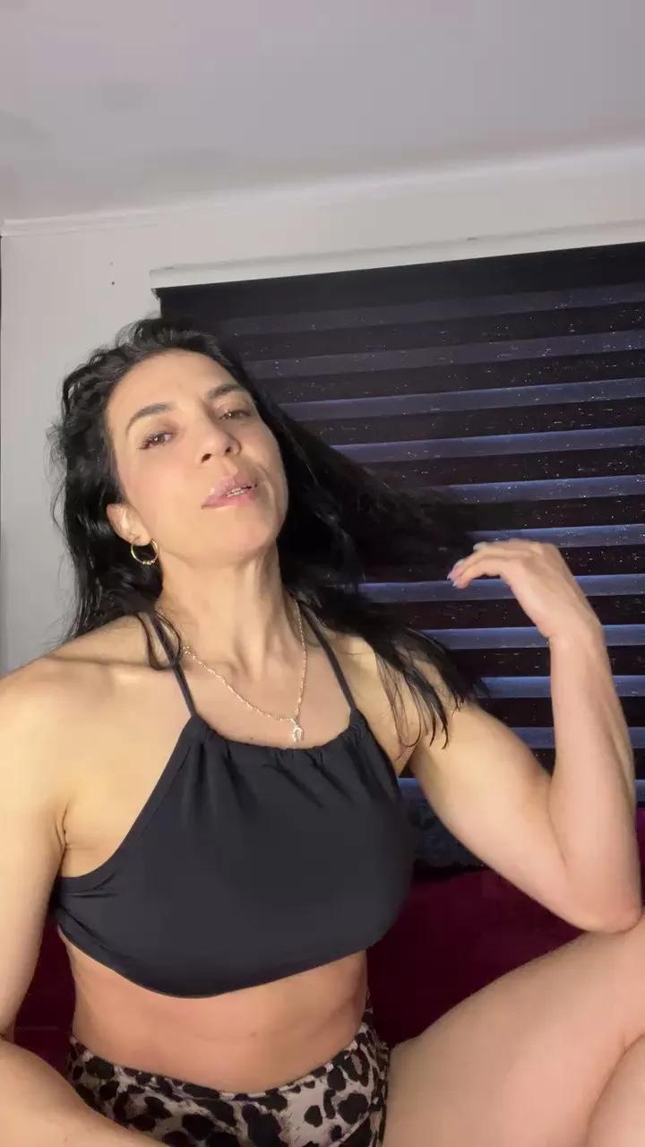 Kattefit on Cam4 