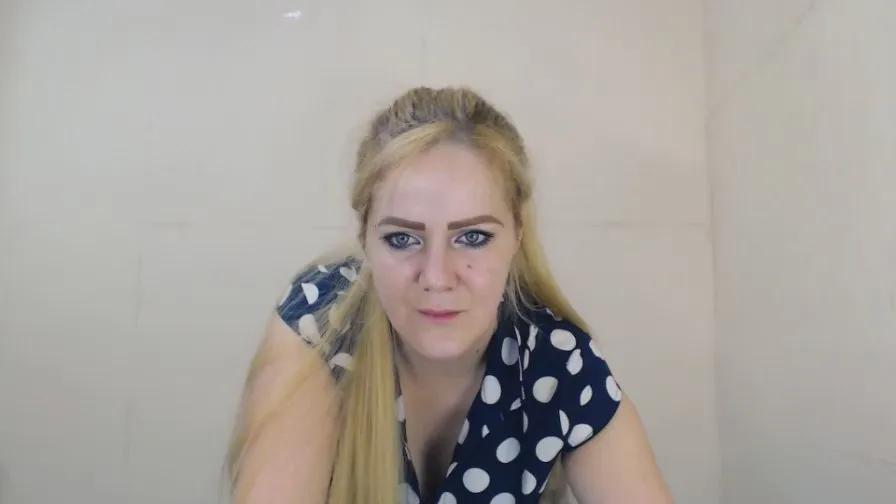 Freechat kay_franccis on Cam4