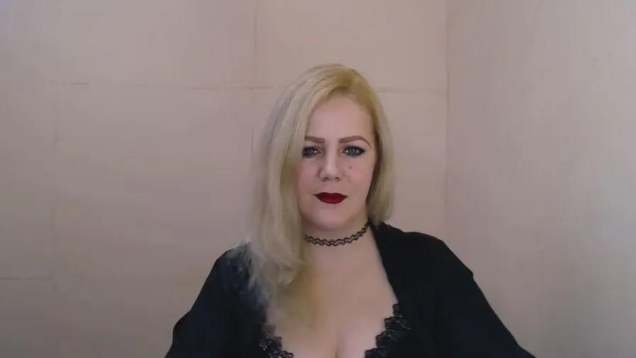 Freechat kay_franccis on Cam4