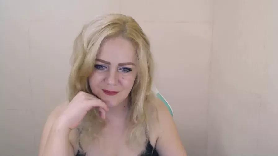 Freechat kay_franccis on Cam4