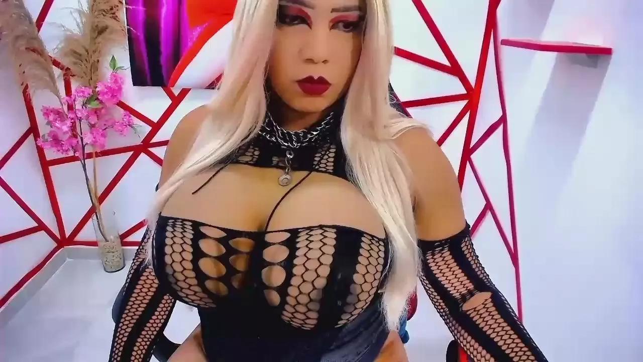 kellyhugecock on Cam4 