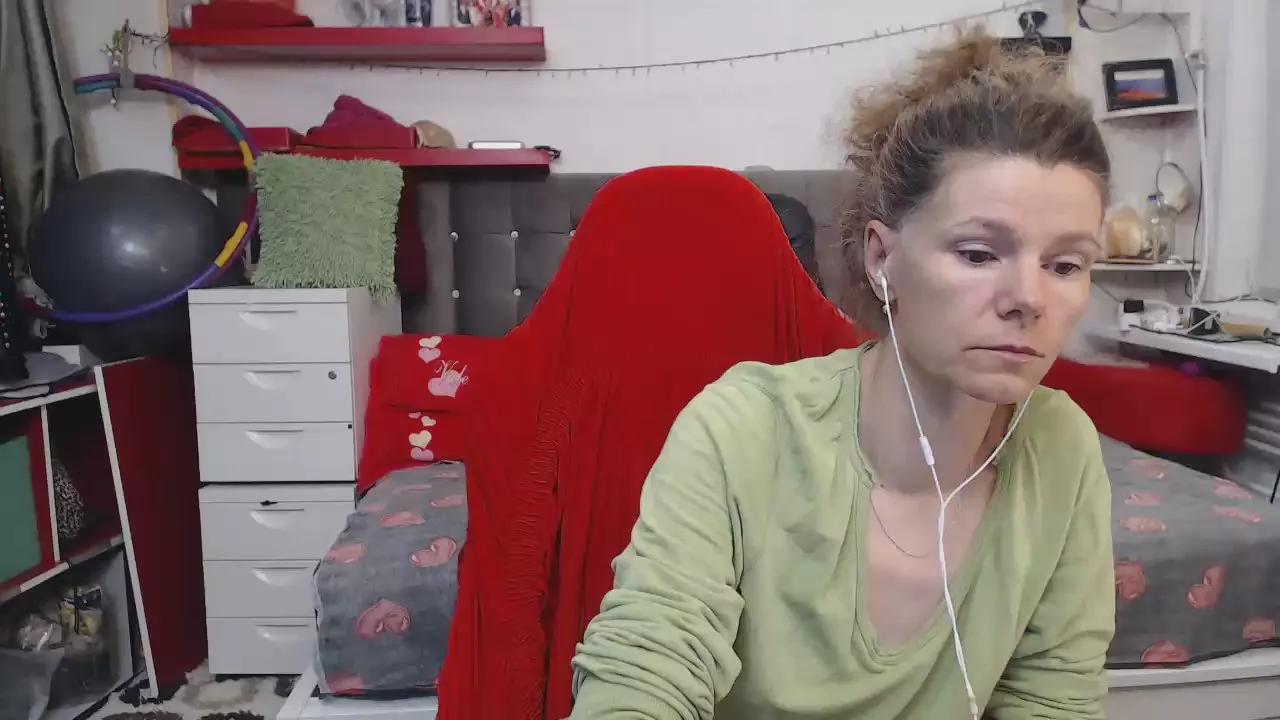 kellynumber8 on Cam4 