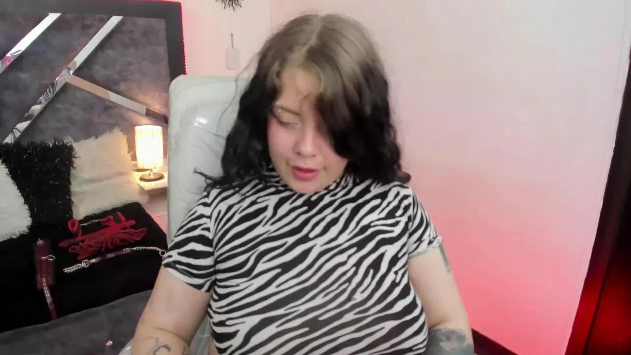 Kenzisharik on Cam4 