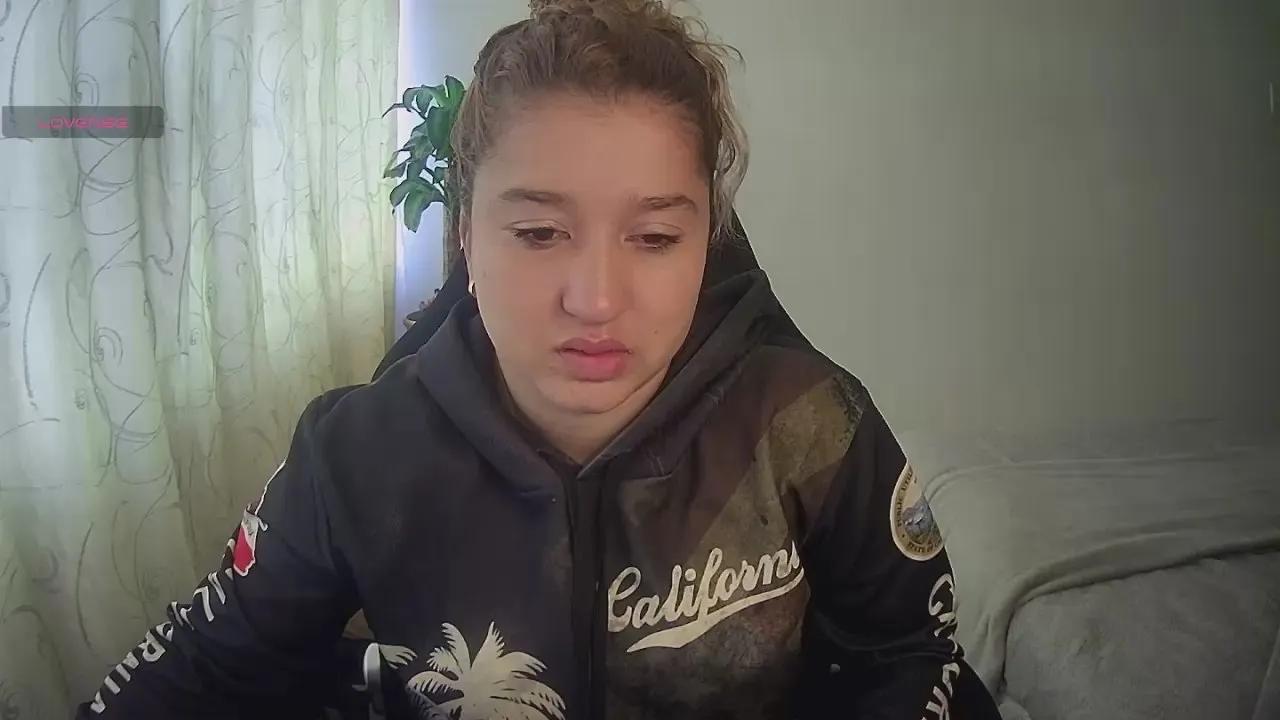 Kerry_jacksonn on Cam4 
