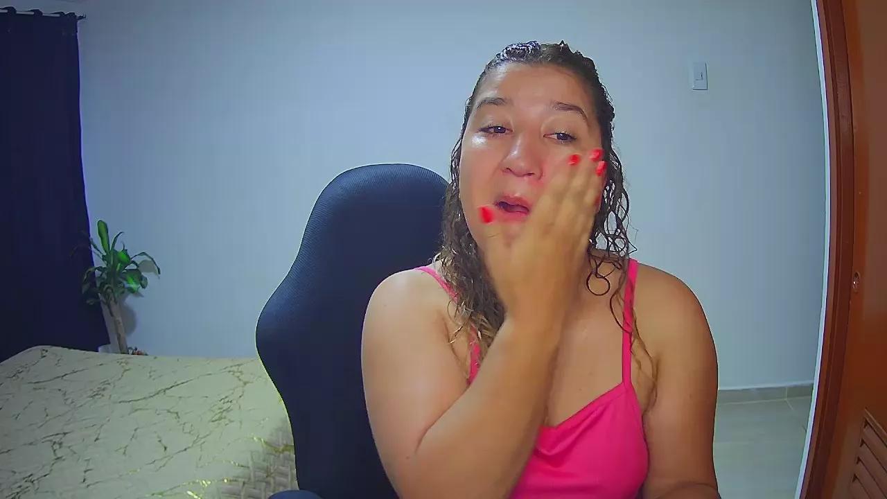 Kerry_jacksonn on Cam4 