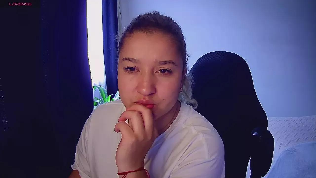 Kerry_jacksonn on Cam4 