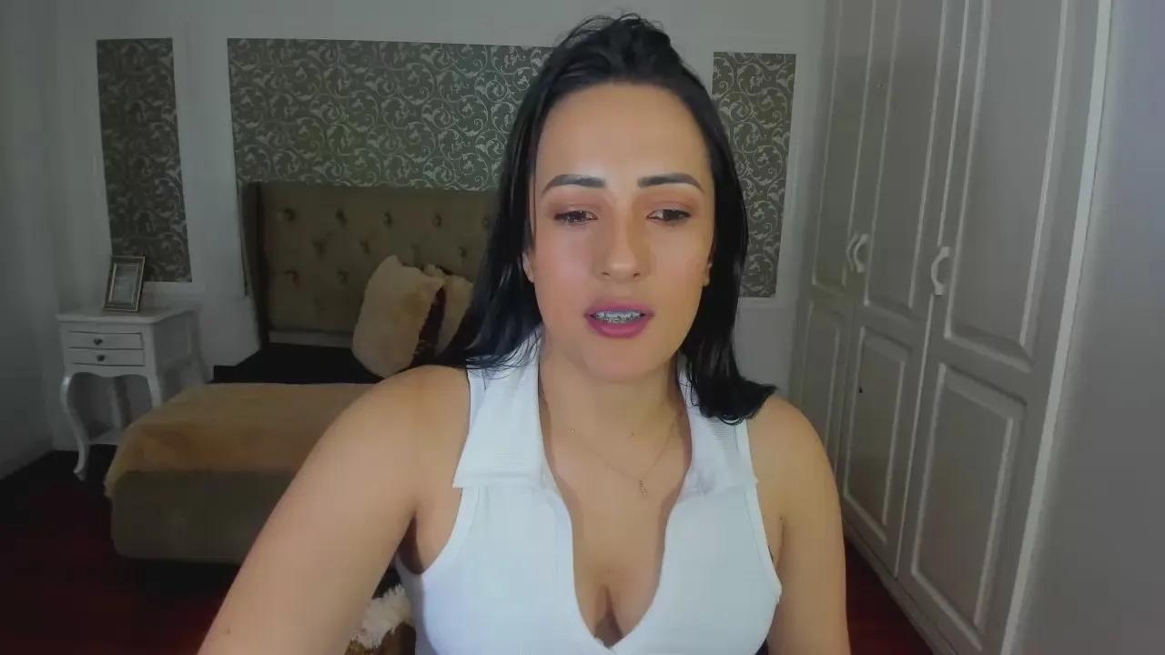 Offline Kim_Wessel on Cam4