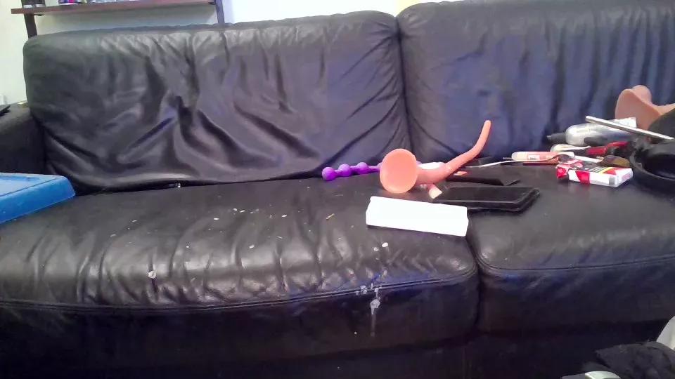 Offline kinkybiboysub on Cam4