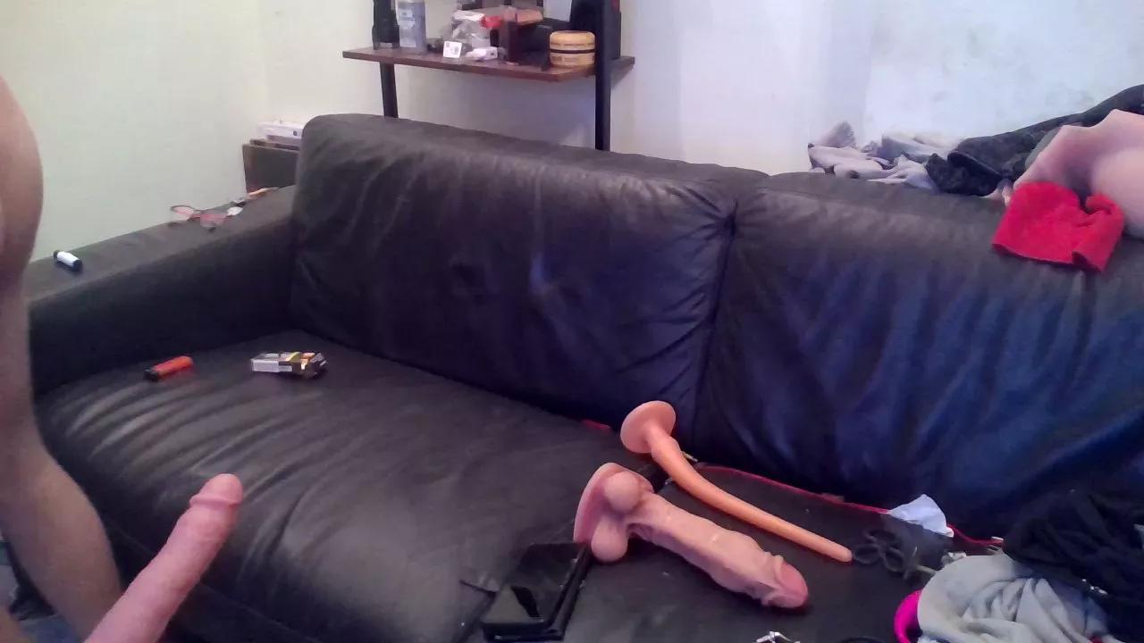 Offline kinkybiboysub on Cam4