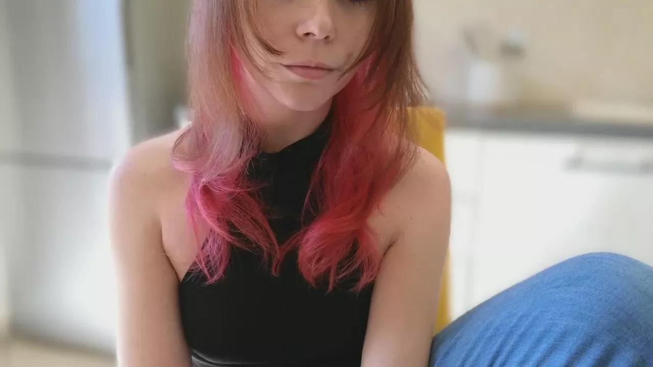 kissedbythemoon on Cam4 