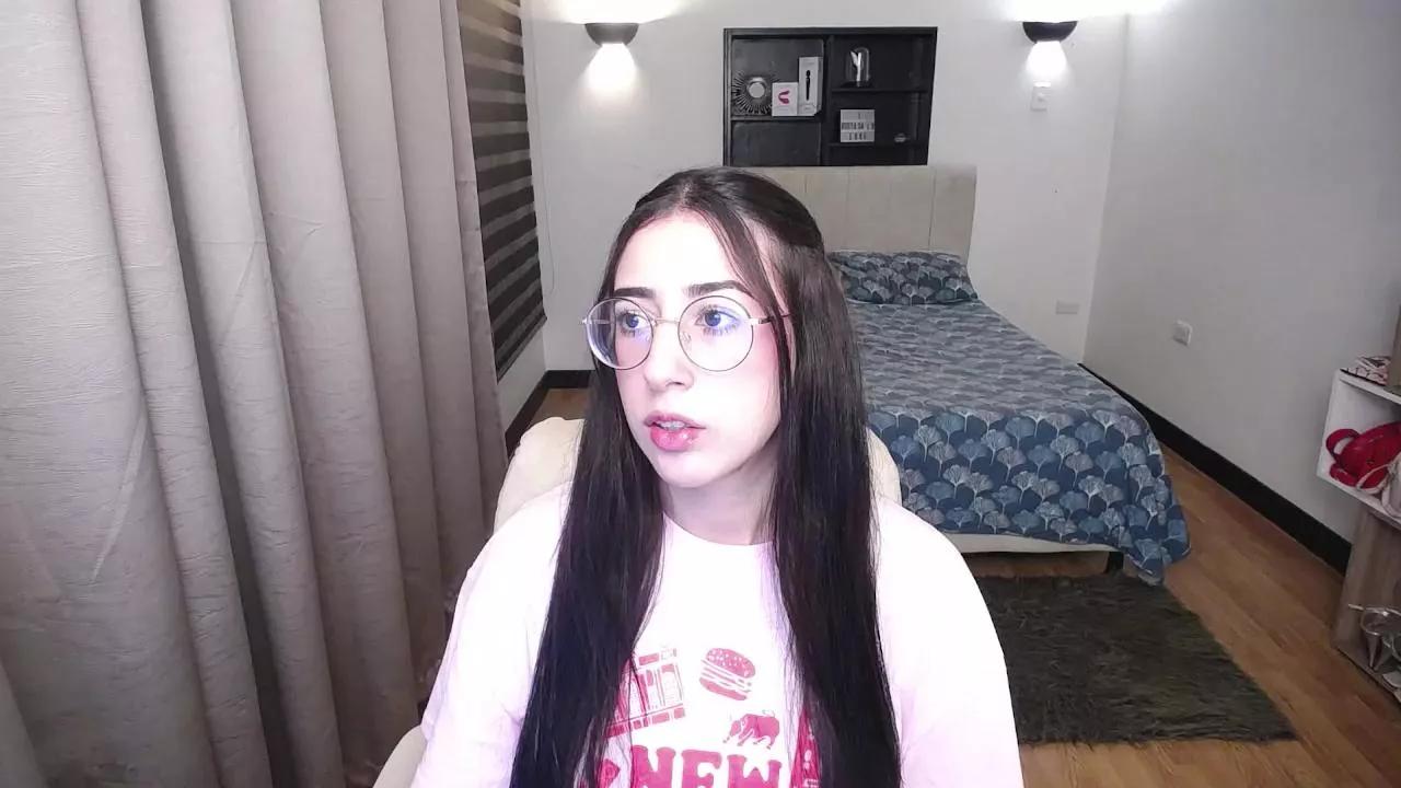 kitty_ashley on Cam4 
