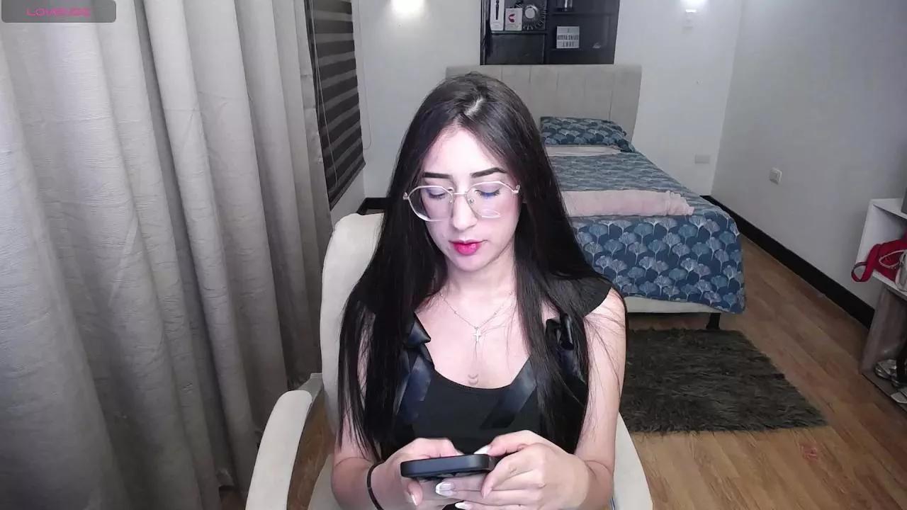 kitty_ashley on Cam4 