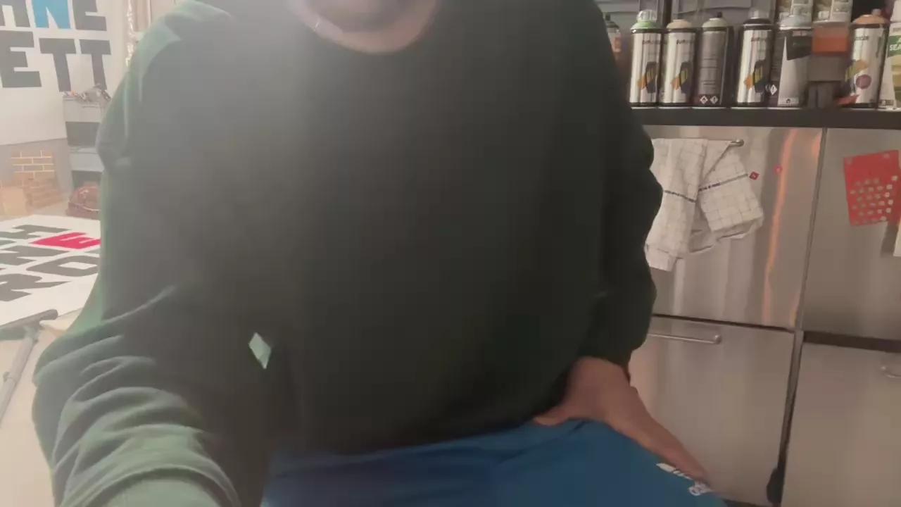 Offline knof on Cam4