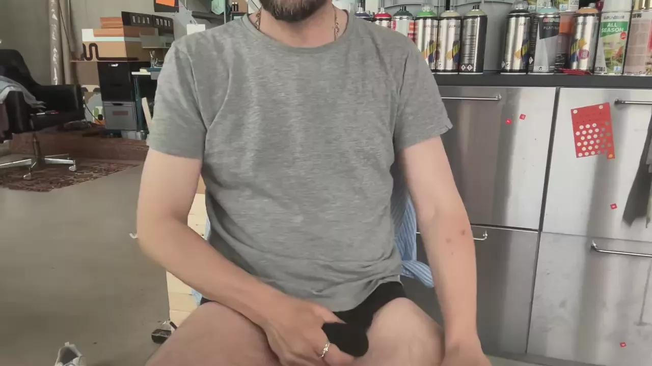 Offline knof on Cam4