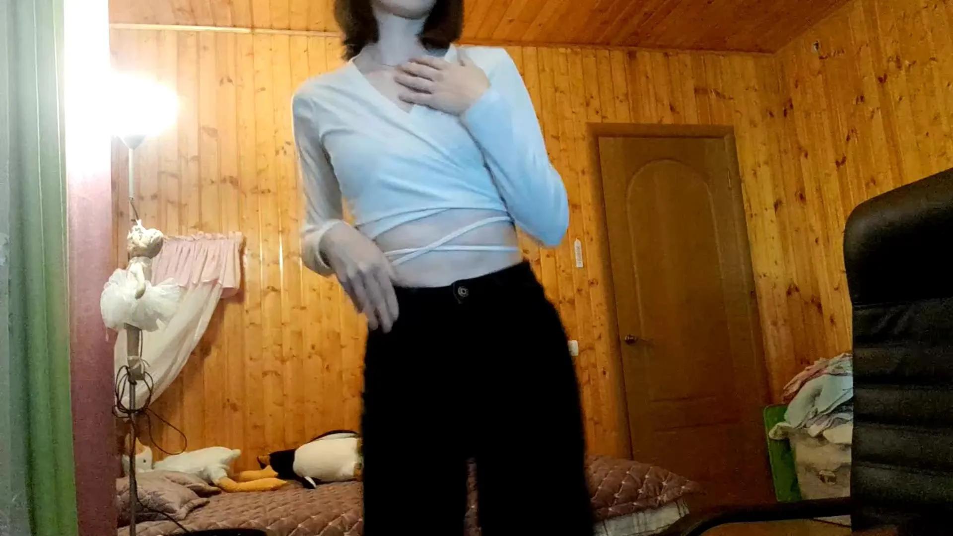 Offline KyleeArvin on Cam4