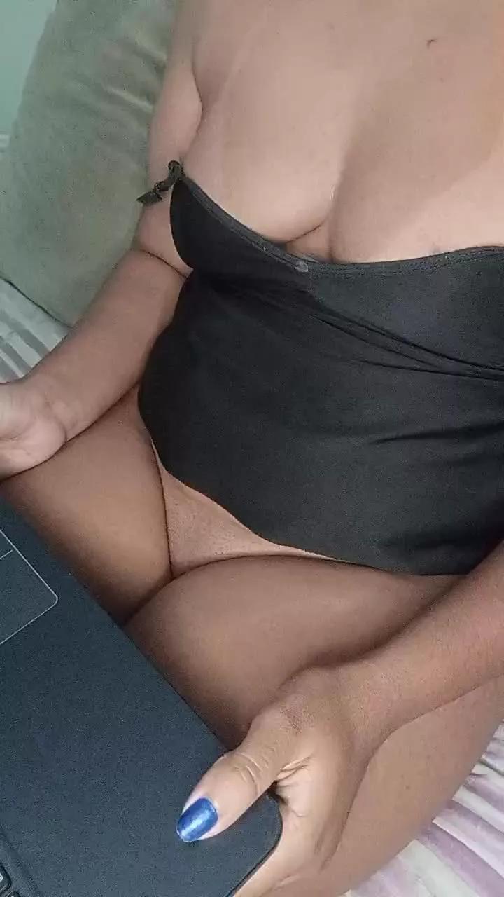 Lailamello on Cam4 