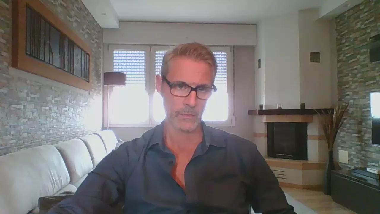 Lalas71 on Cam4 