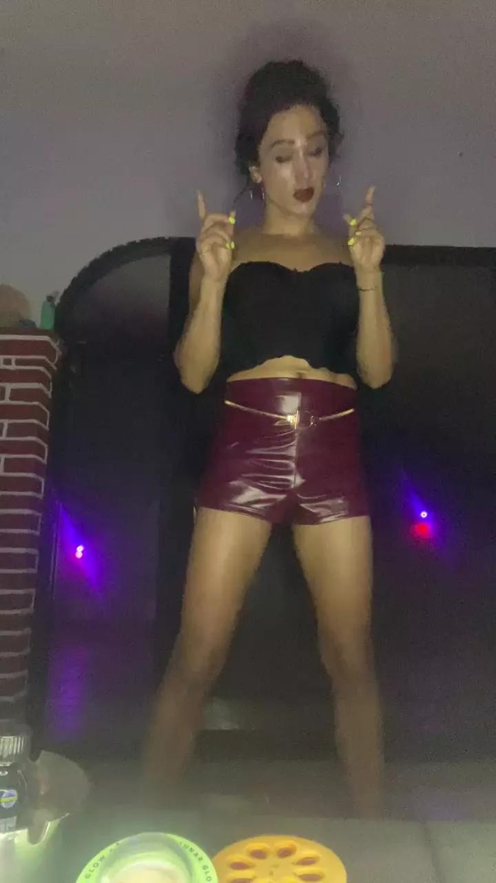 LaMeraMara on Cam4 