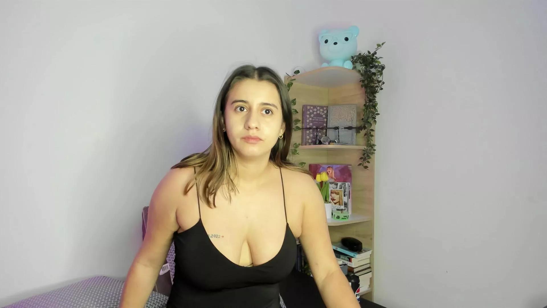 LanaHerondale_ on Cam4 