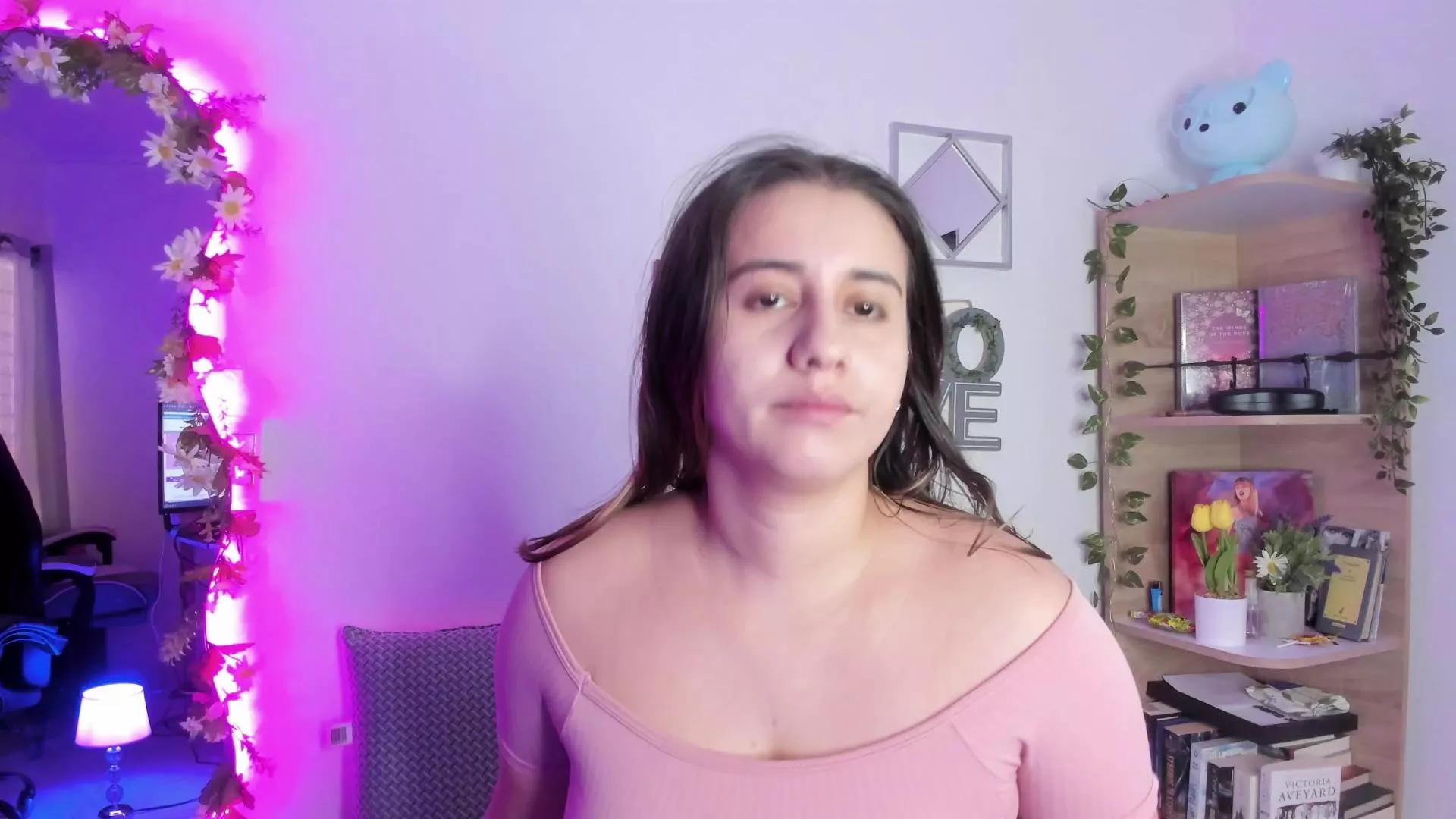 LanaHerondale_ on Cam4 