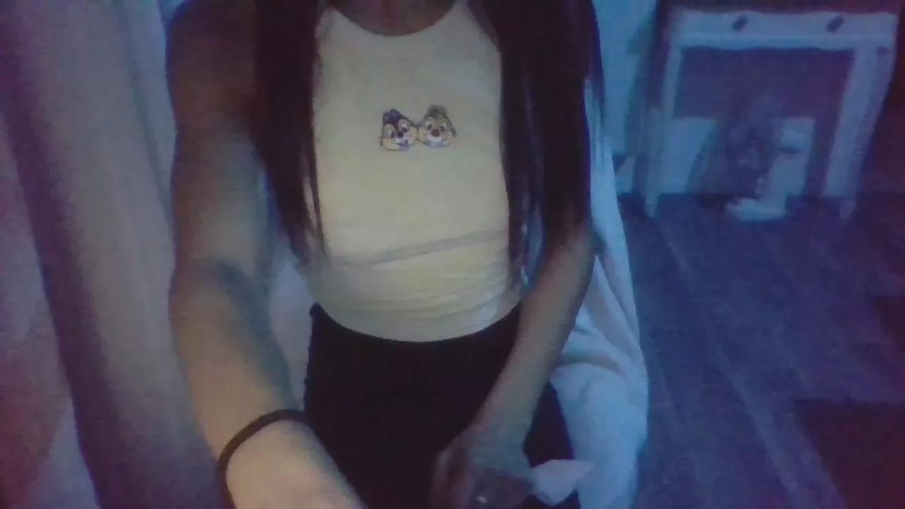 Lapetitebrune6 on Cam4 