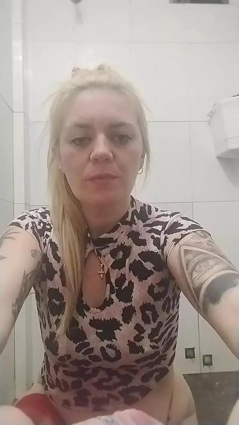 lapola_sexy on Cam4 