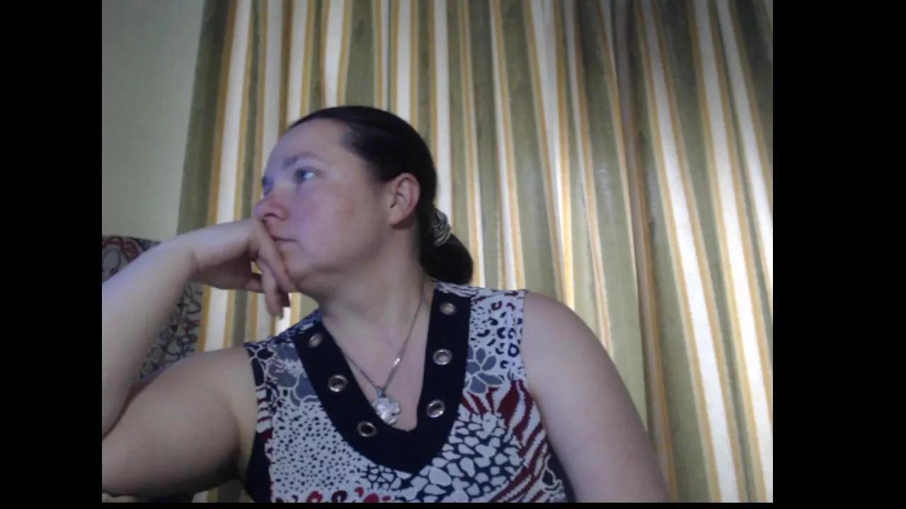 laraluxe on Cam4 