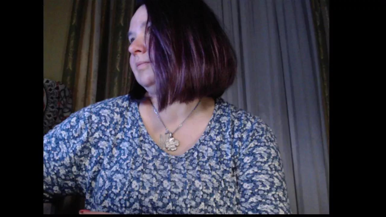 laraluxe on Cam4 