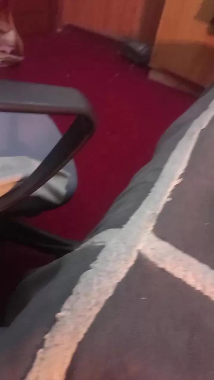 Larawinter on Cam4 