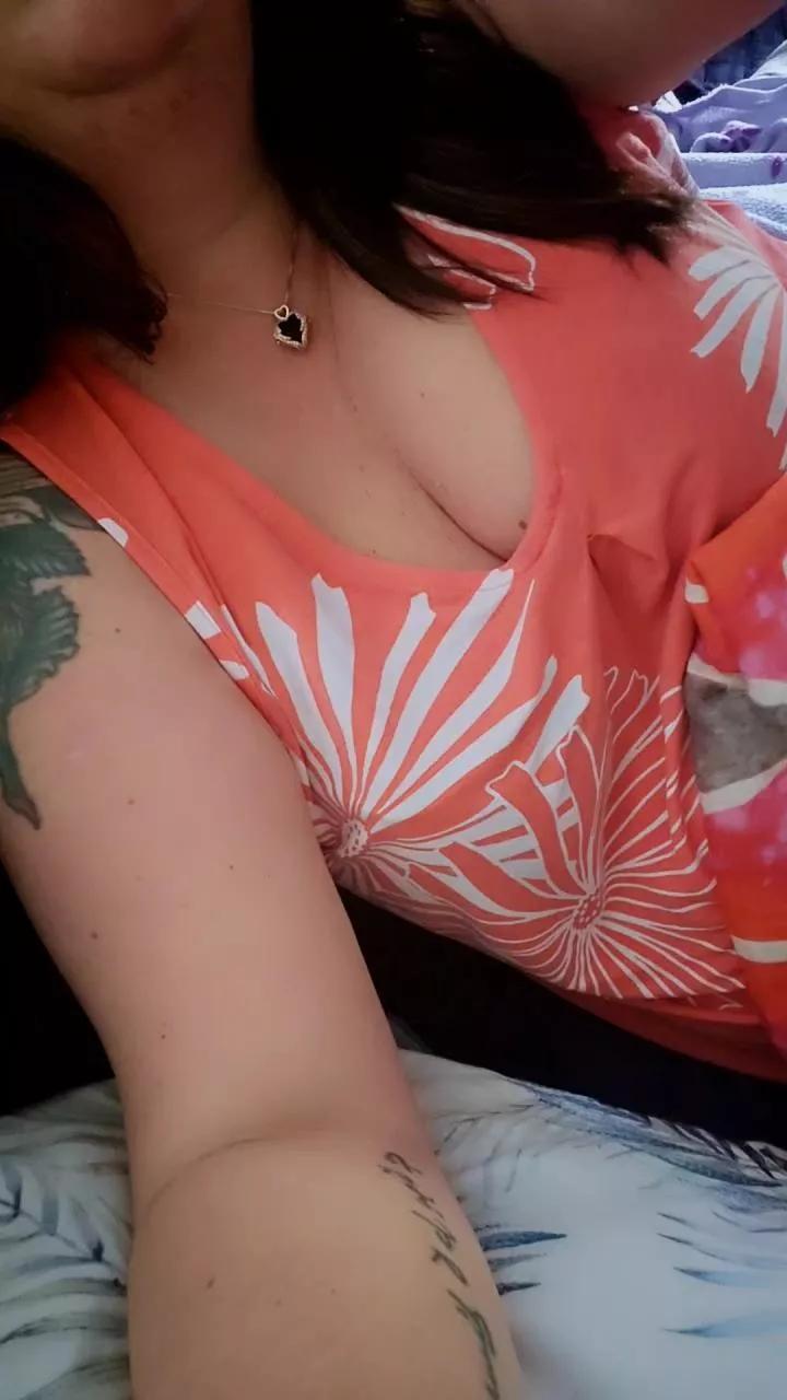 LaReginaNera on Cam4 